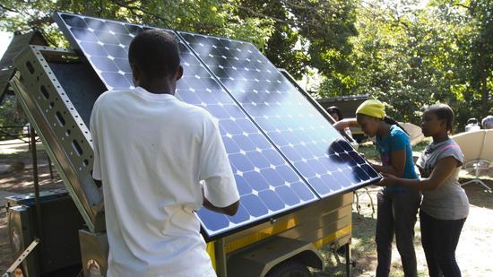 尼日利亚用太阳能点亮非洲_新能源资讯_中国