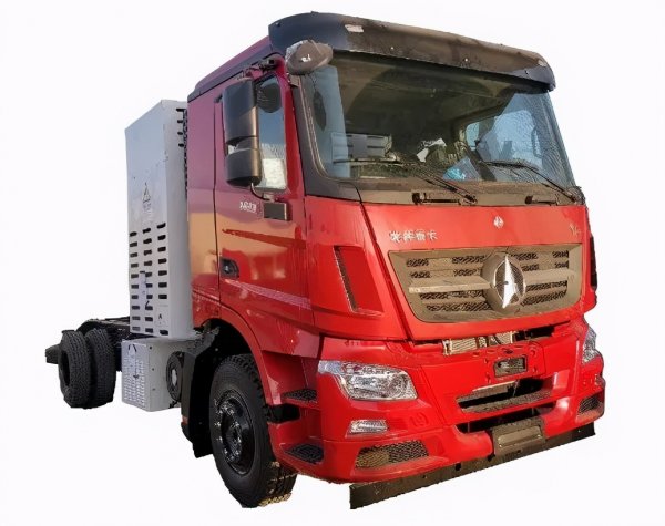 内蒙古自治区首台套100KW级氢燃料电池环卫重卡车在包头整装下线