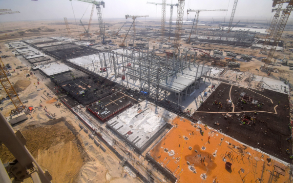 阿布扎比计划2035年实现15GW储能容量AIDC成重要驱动力(图1)