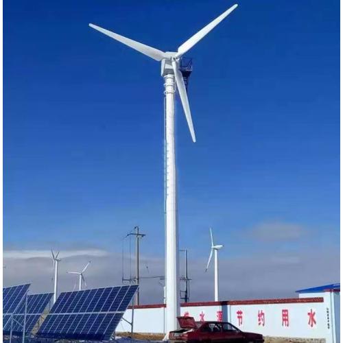 新疆大型風力發電機藍潤風力發電系統