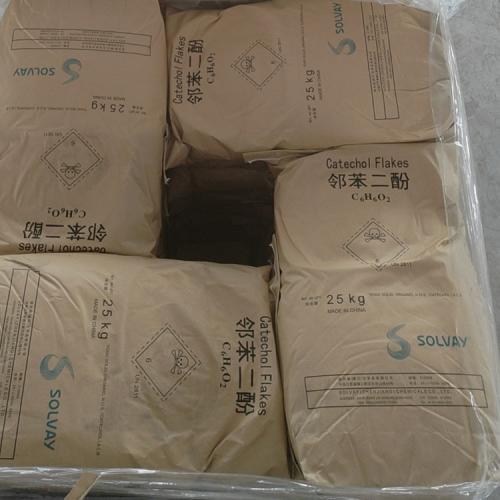 邻苯二酚